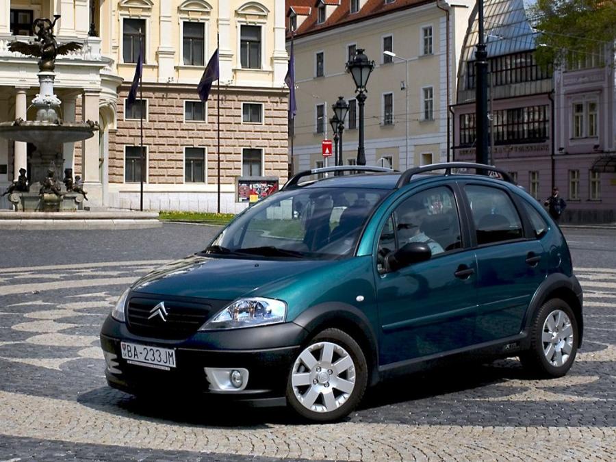  Citroen C3 XTR 2004 года  (фото 4 из 12)